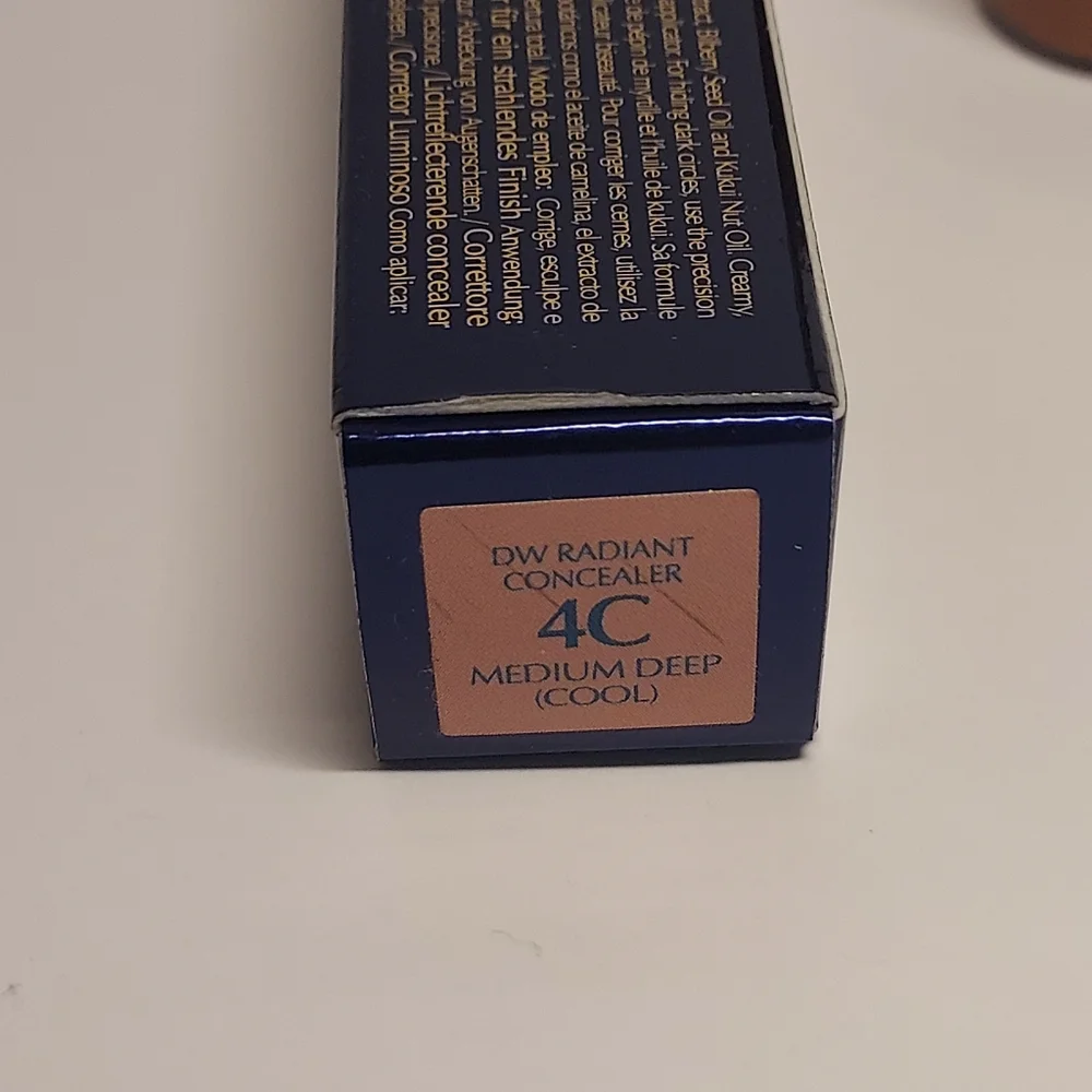ESTEE LAUDER Double Wear Radiant Concealer *4C Medium Deep (COOL)* / 0.34 oz/NIB
